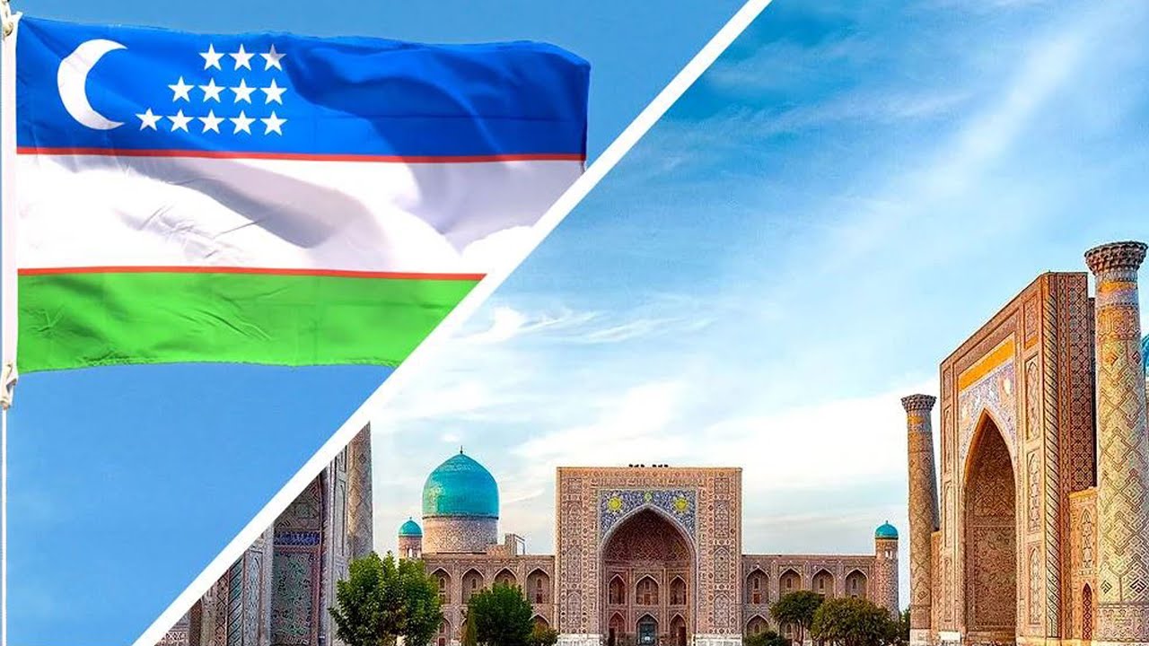 Флаг Узбекистана в Самарканде